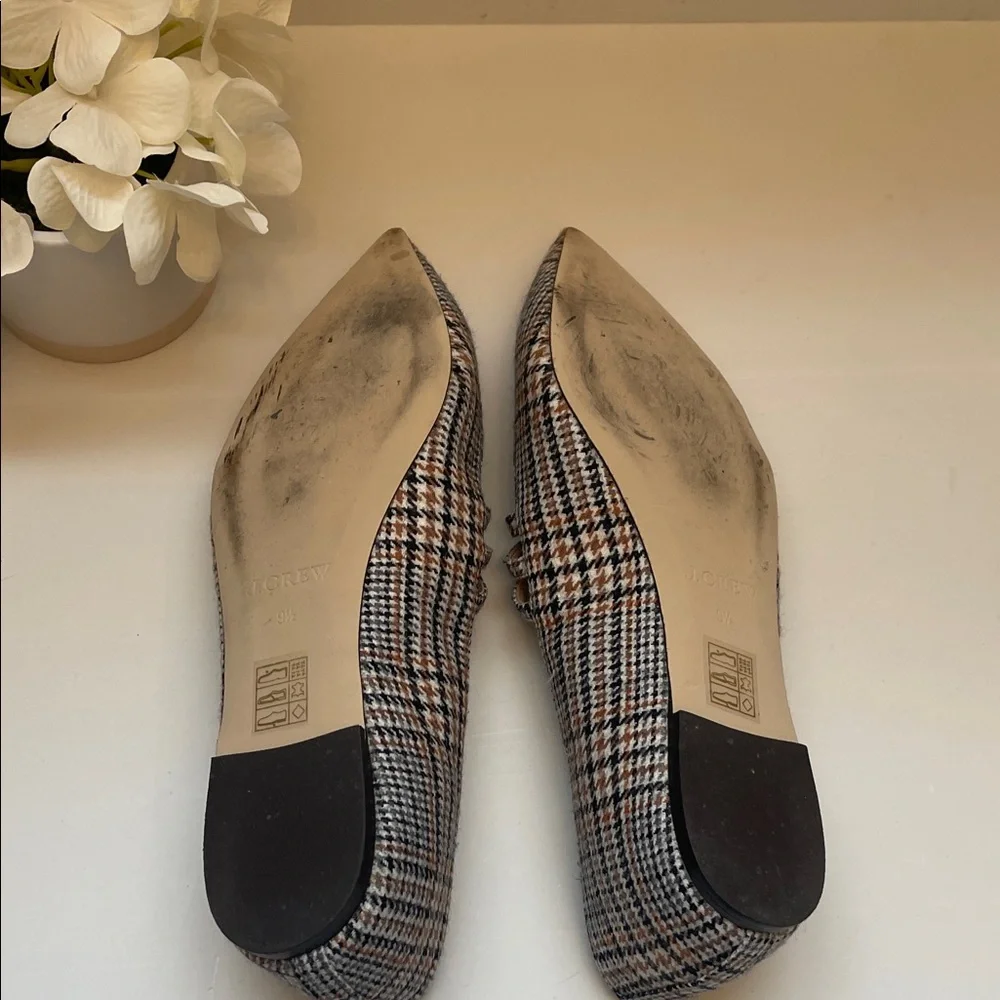 Stylish Plaid Women's Glen Plaid Mary Jane Pointed Toe Flats - Picture 5 of 6